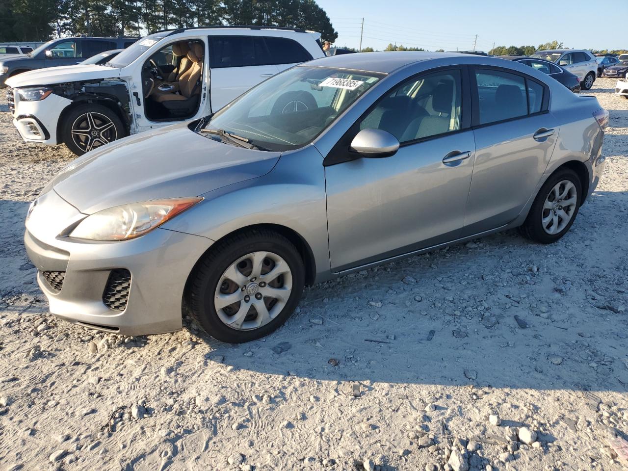 2013 Mazda 3 i I