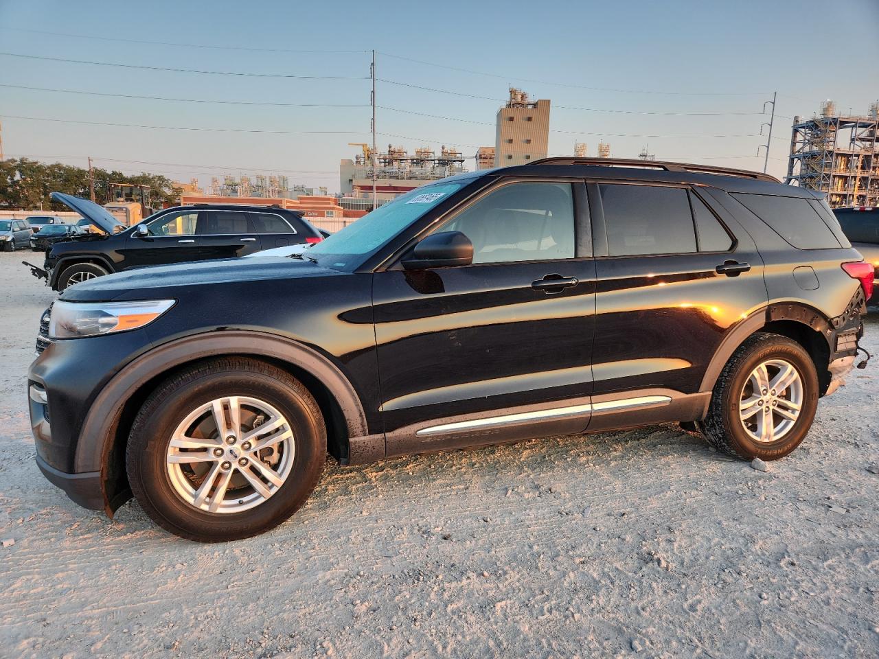 2020 Ford Explorer x XLT