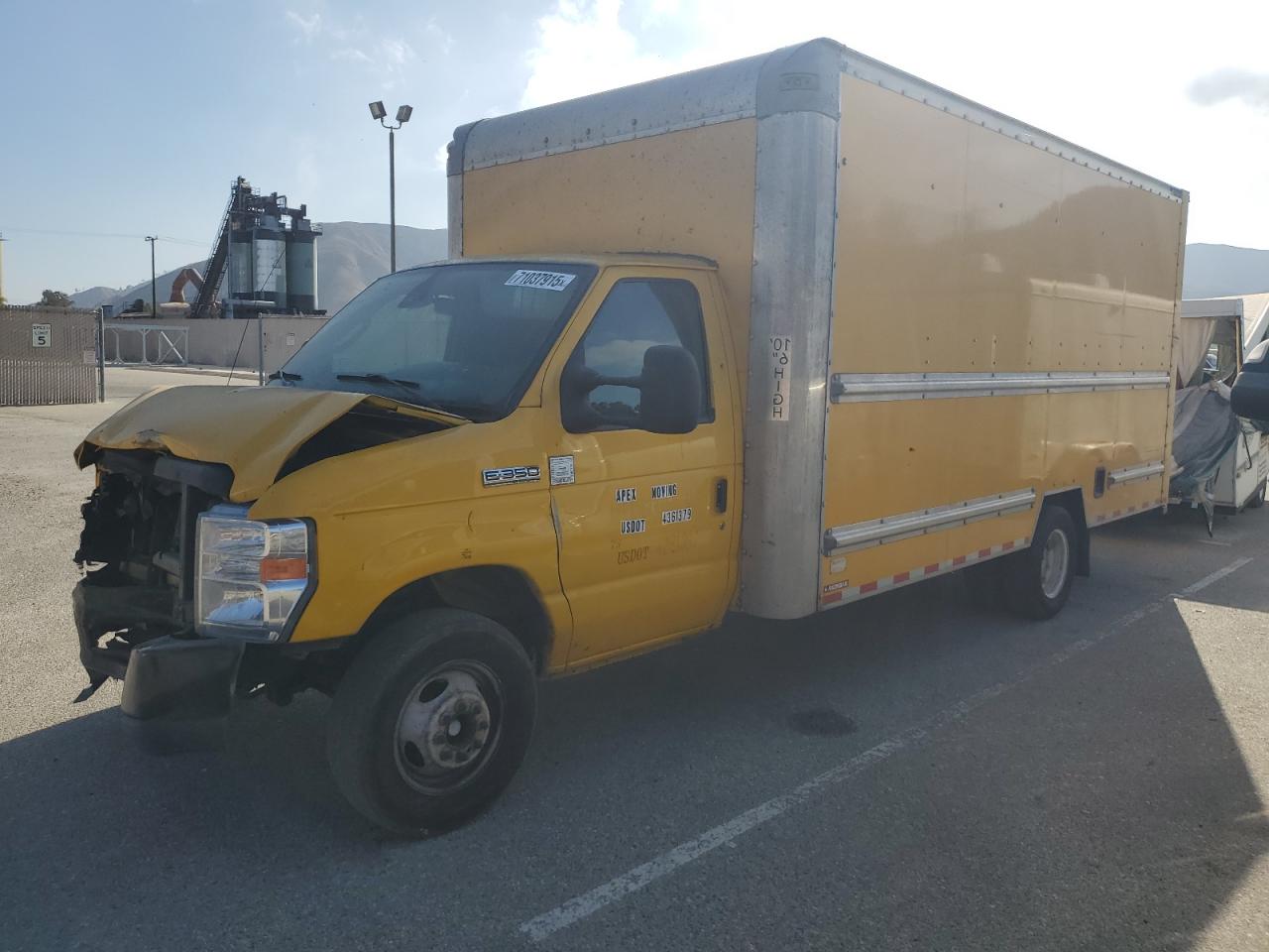 2021 Ford Econoline E350