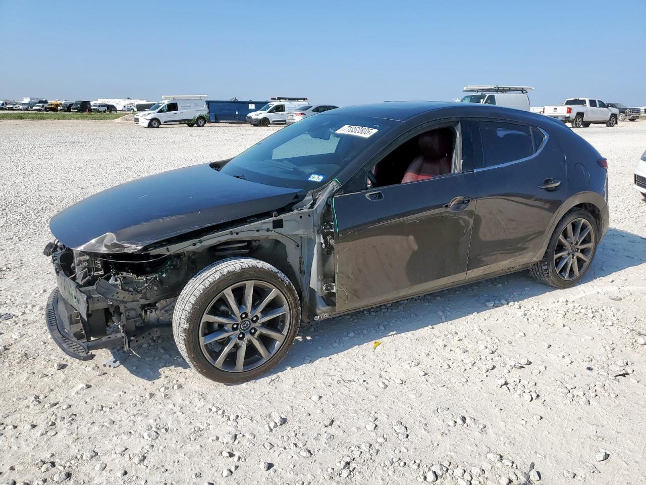 2019 Mazda 3 premium PREMIUM