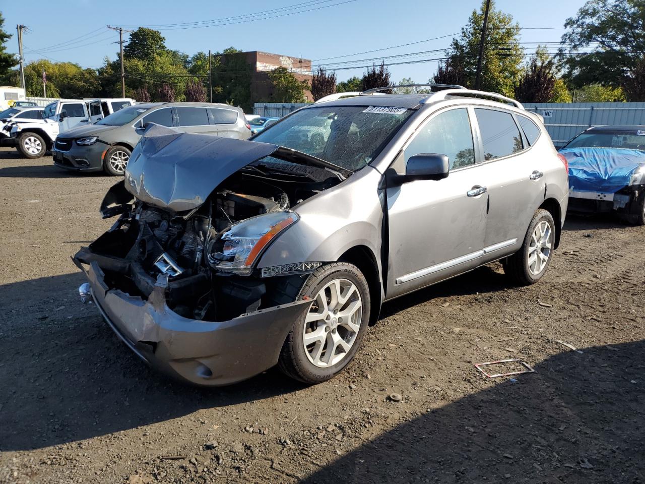 2013 Nissan Rogue s S