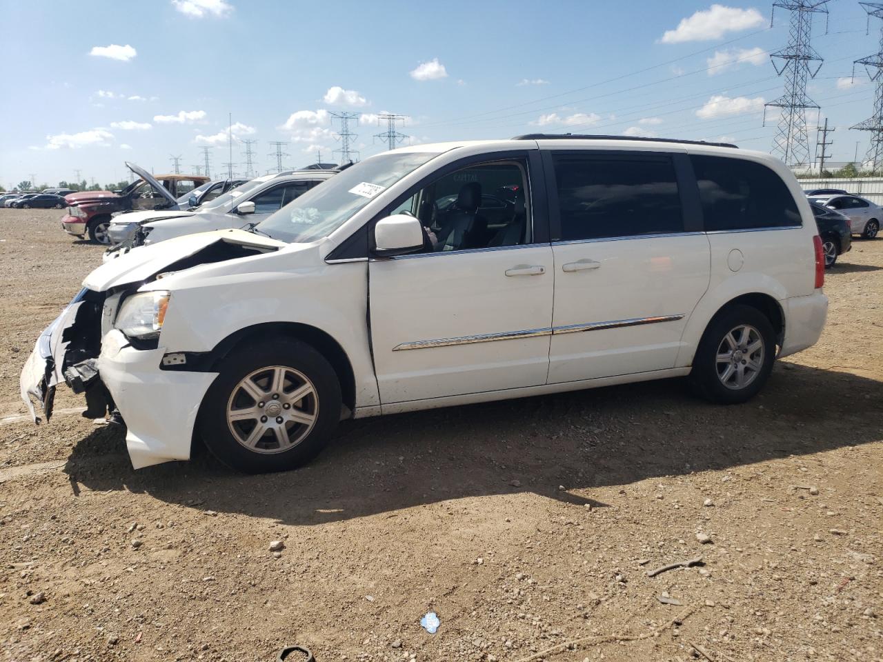 2012 Chrysler Town & country touring