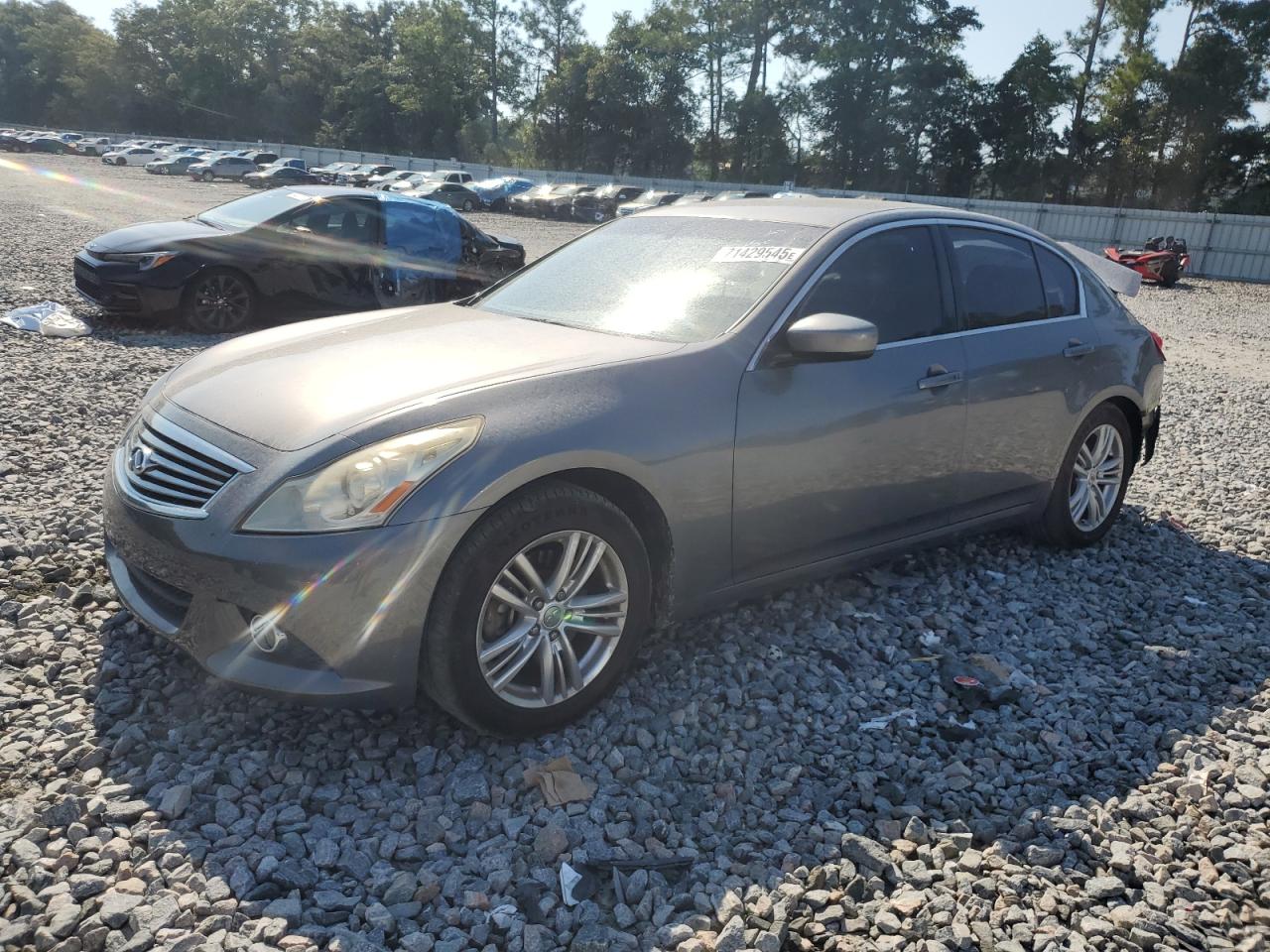 2013 Infiniti G37
