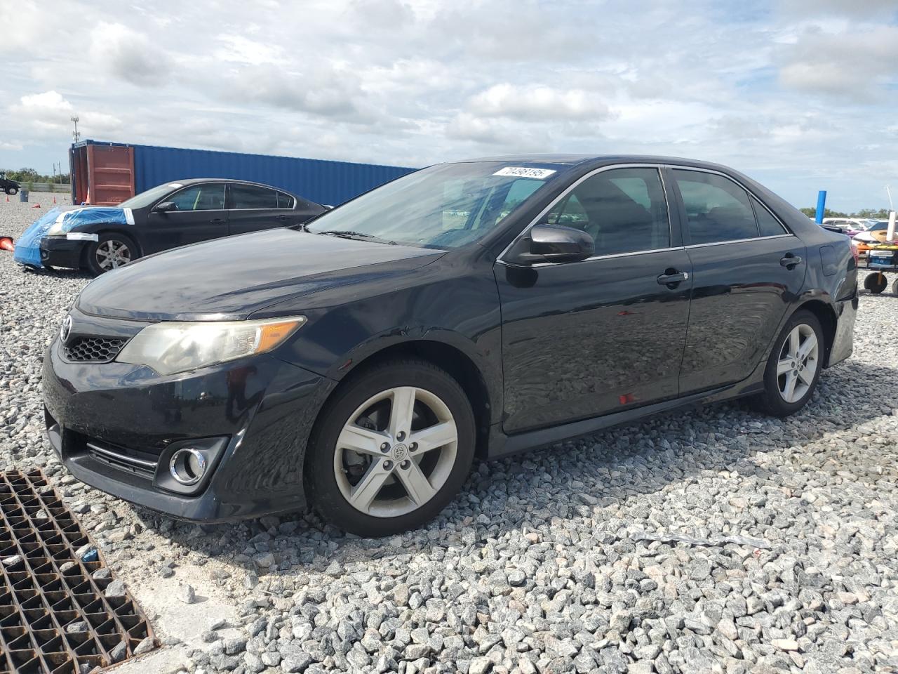 Toyota Camry base