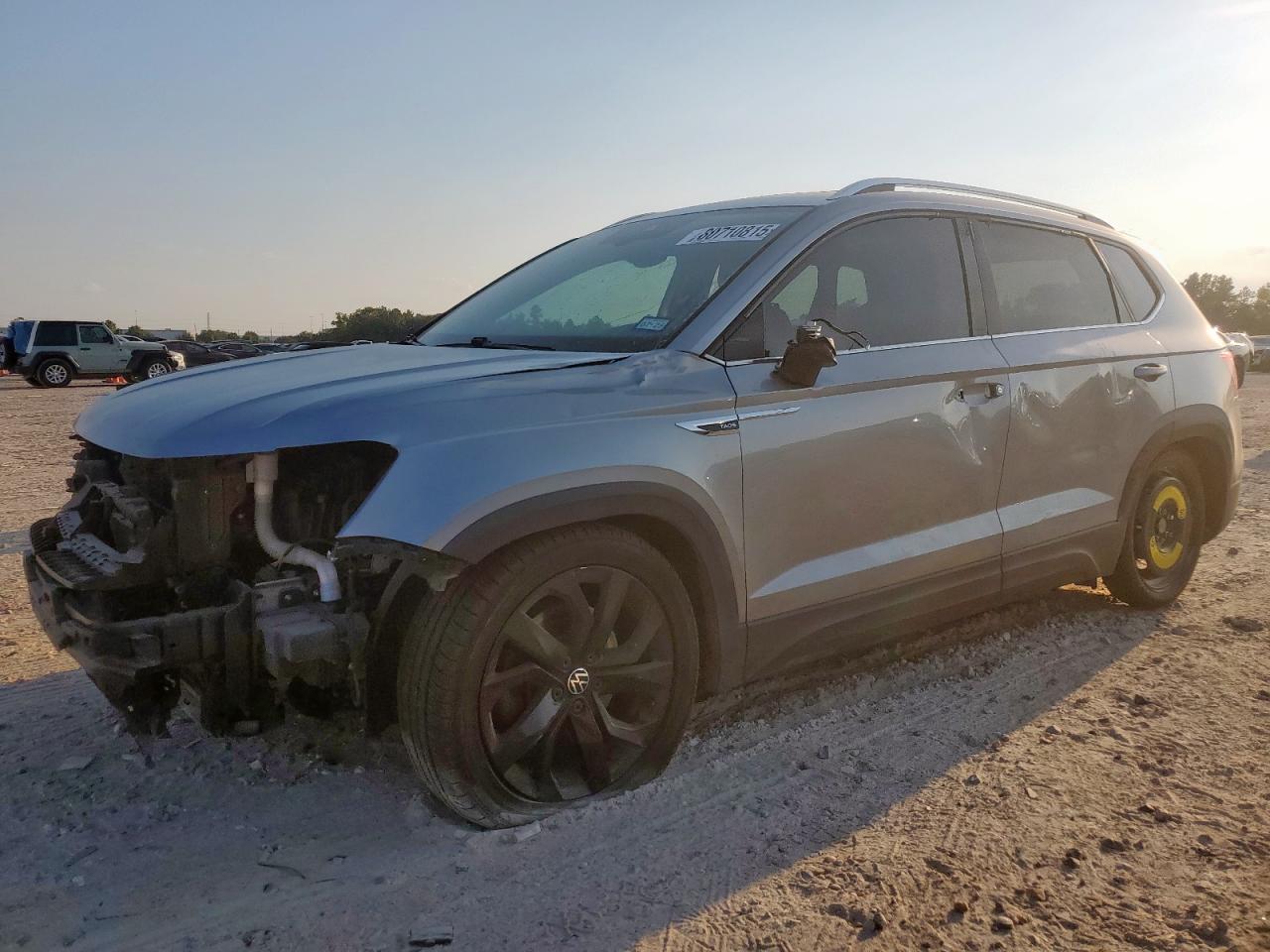 Volkswagen Taos