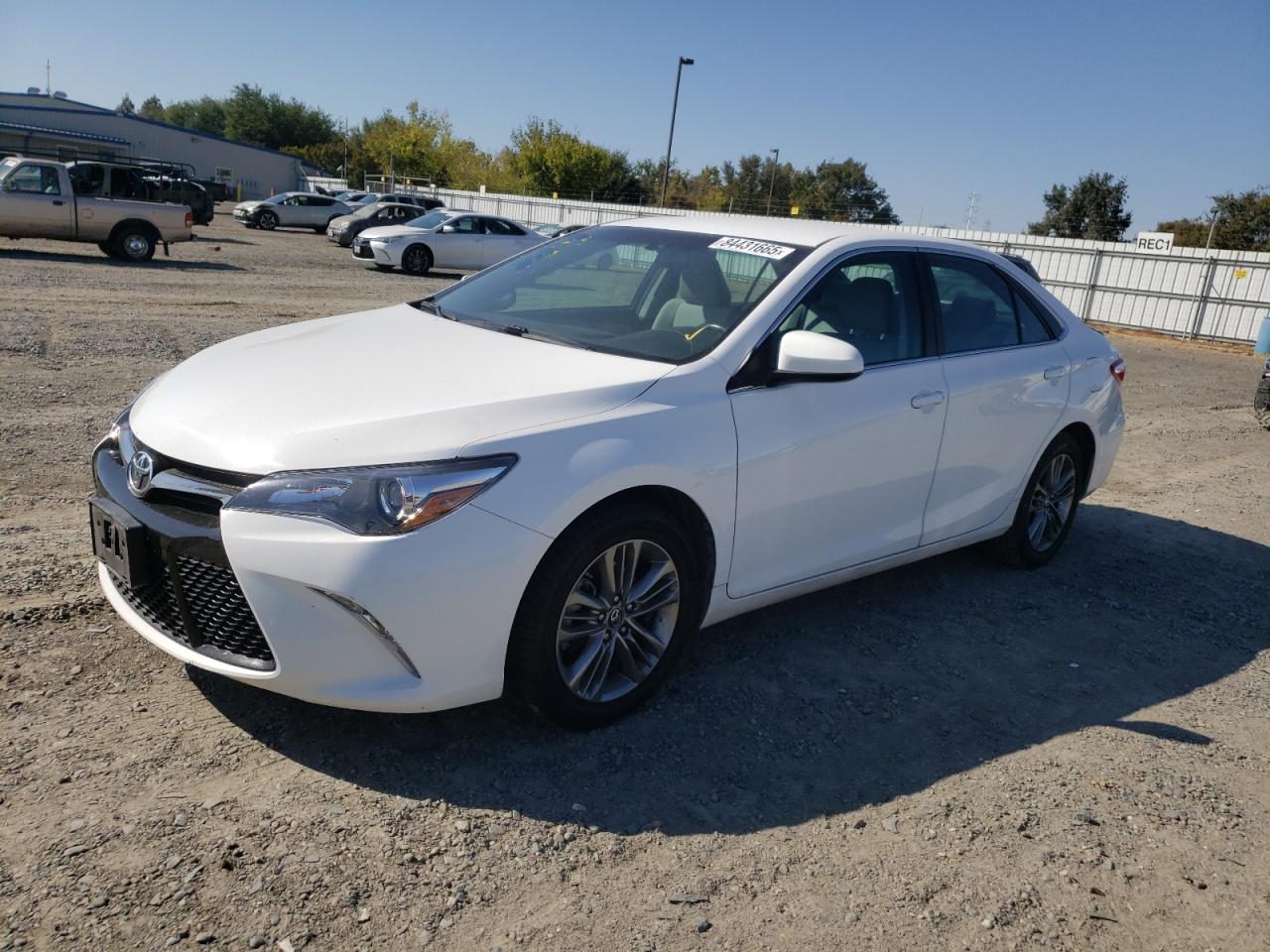 2017 Toyota Camry le LE