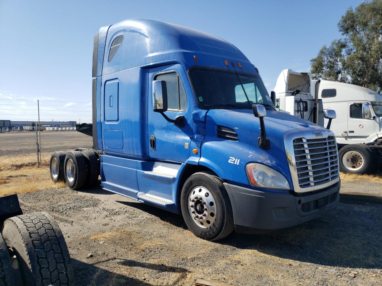 2015 Freightliner Cascadia 1