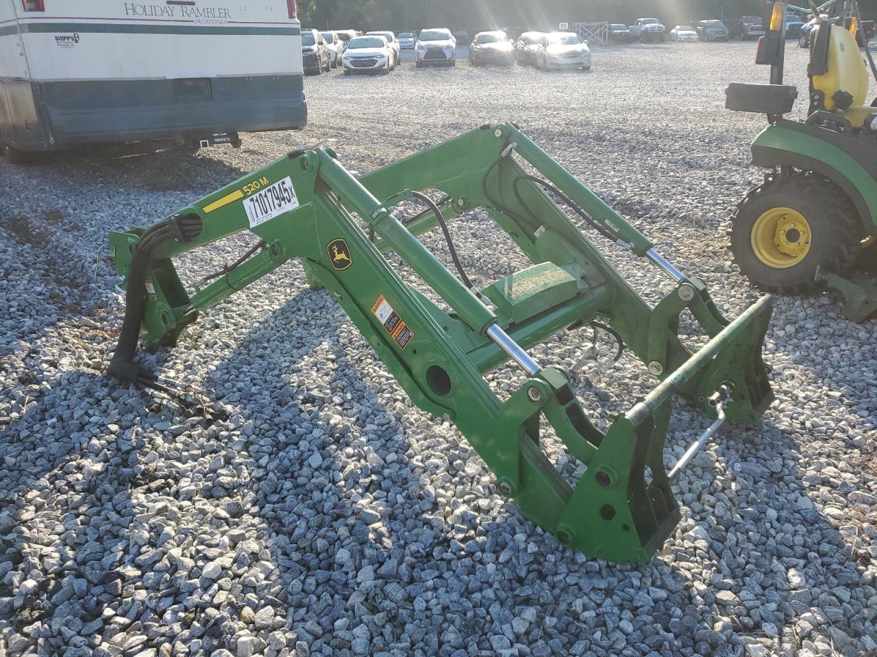 2024 John deere 520m
