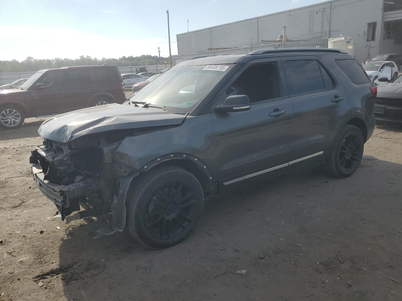 2016 Ford Explorer x XLT