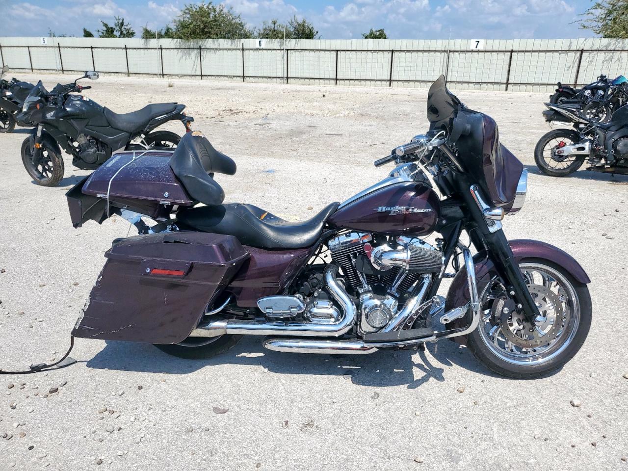 2009 Harley-davidson Flhx