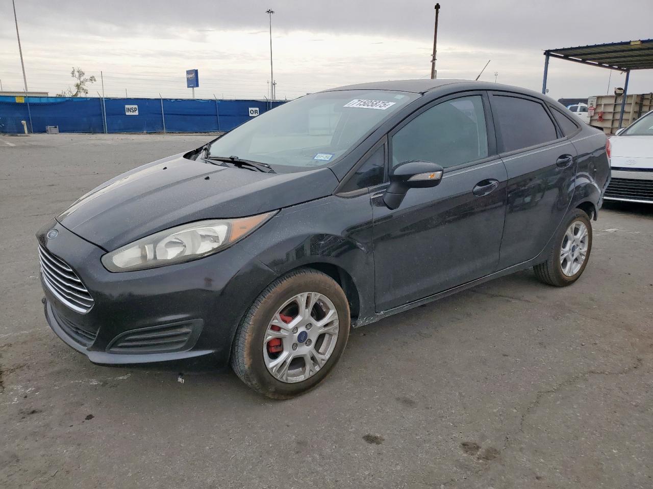2015 Ford Fiesta se SE