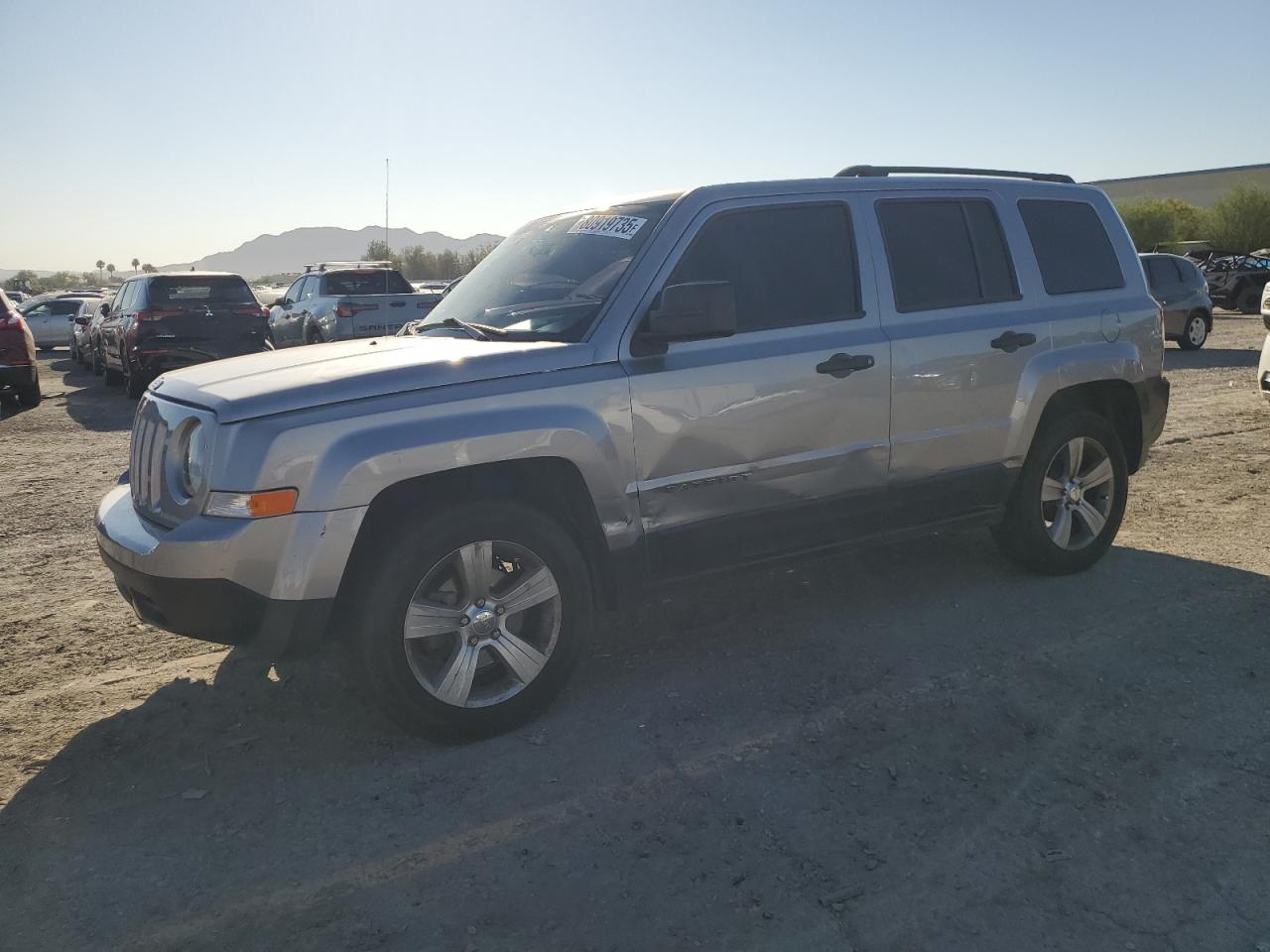 2016 Jeep Patriot sp SPORT