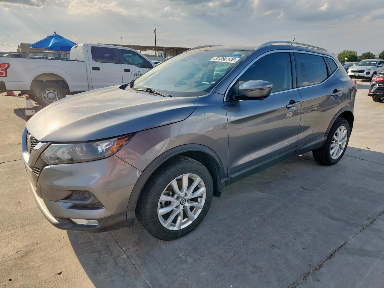 2020 Nissan Rogue sport S