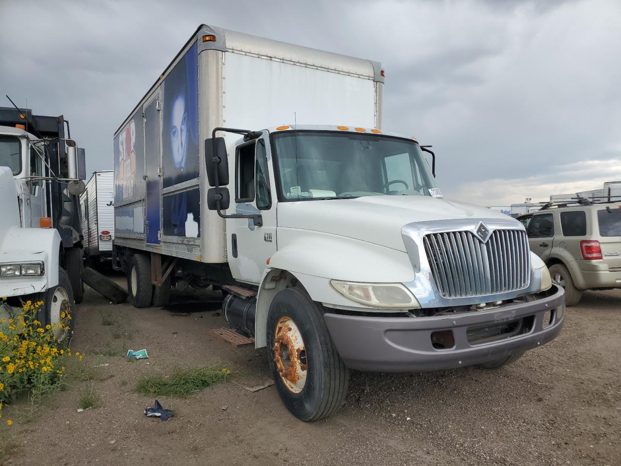 2003 International 4000-Series