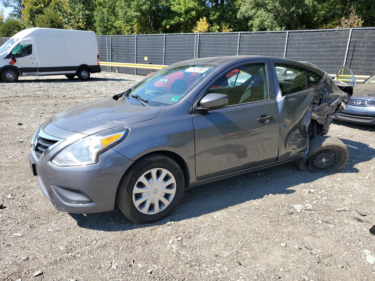 2019 Nissan Versa s S