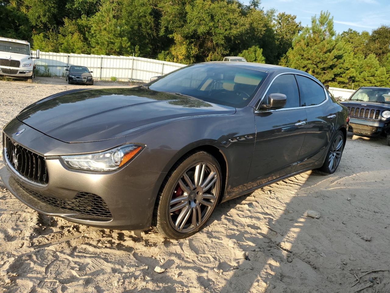 2016 Maserati Ghibli