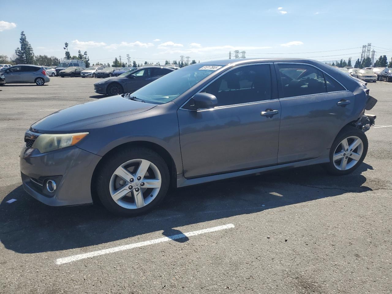 2014 Toyota Camry l L