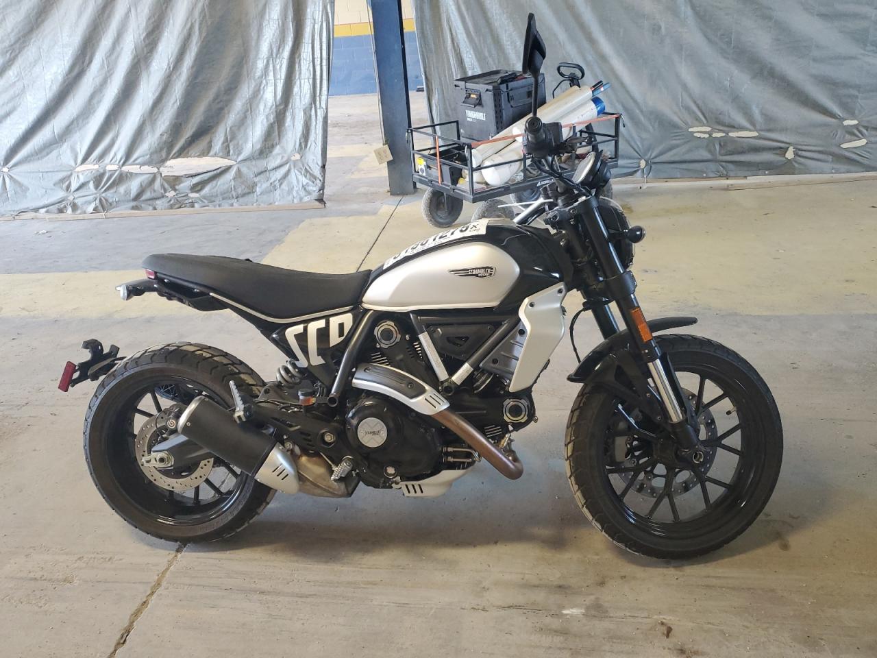 2024 Ducati Scrambler Icon