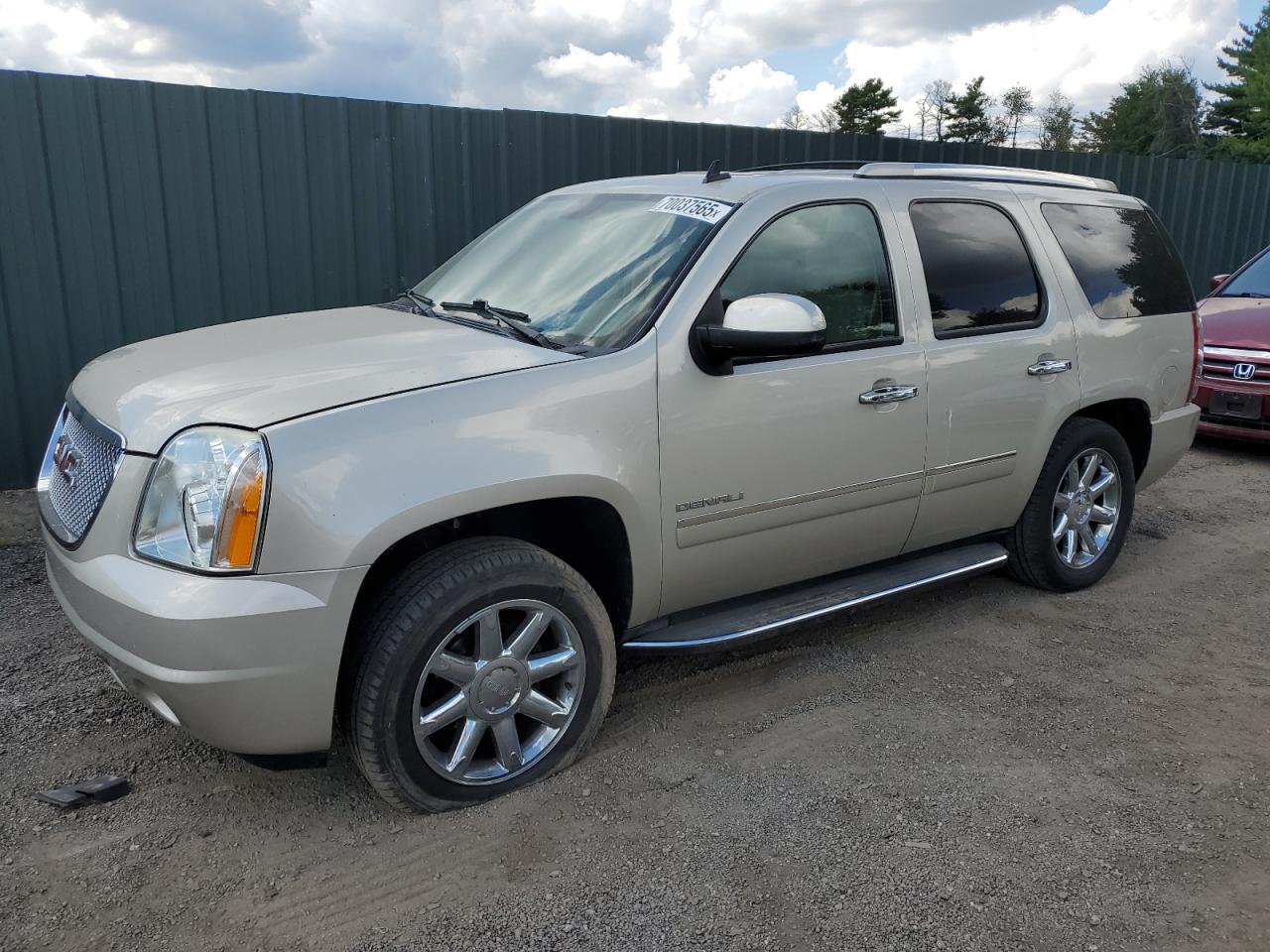 2013 Gmc Yukon dena DENALI
