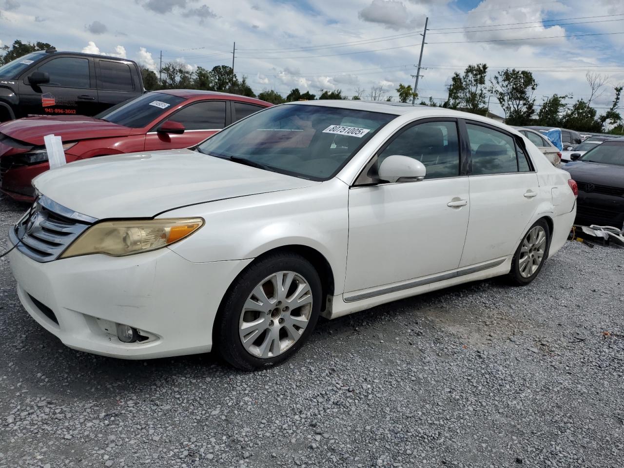2012 Toyota Avalon bas BASE