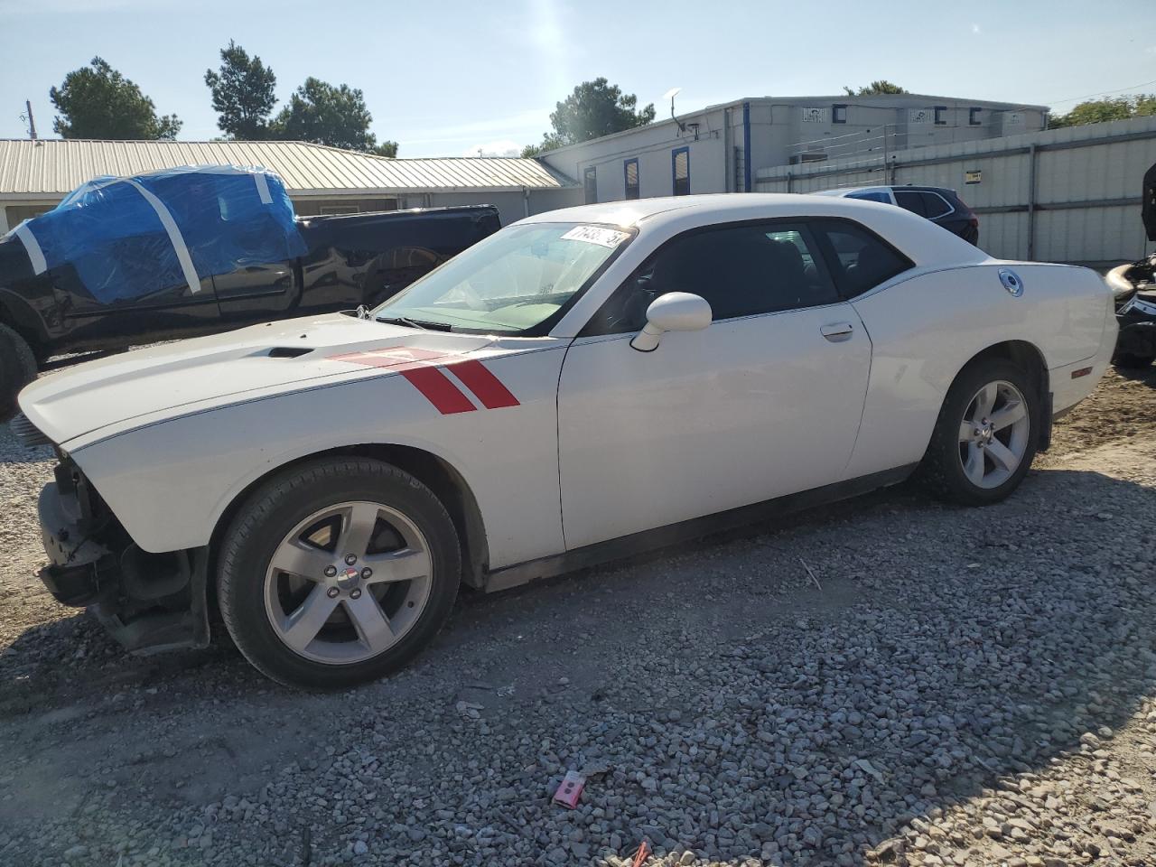 2013 Dodge Challenger sxt SXT