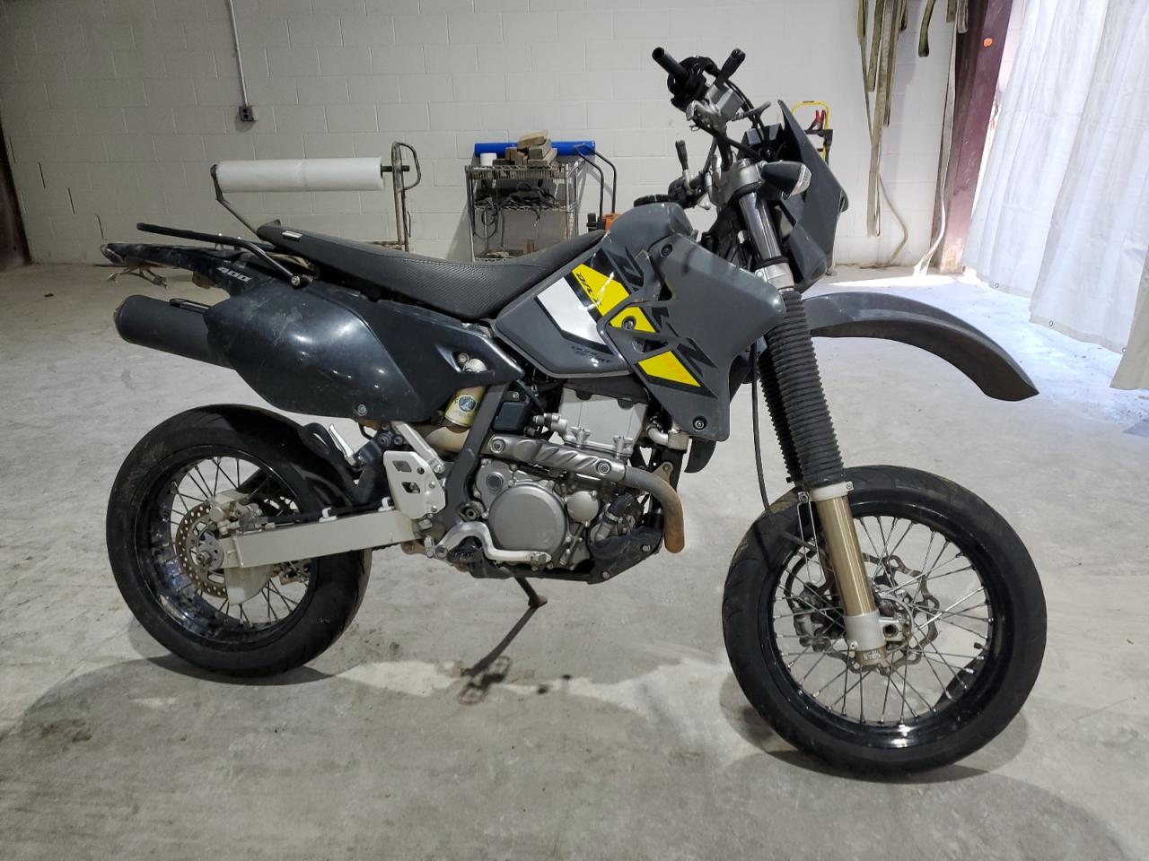 2022 Suzuki Dr-z400 s