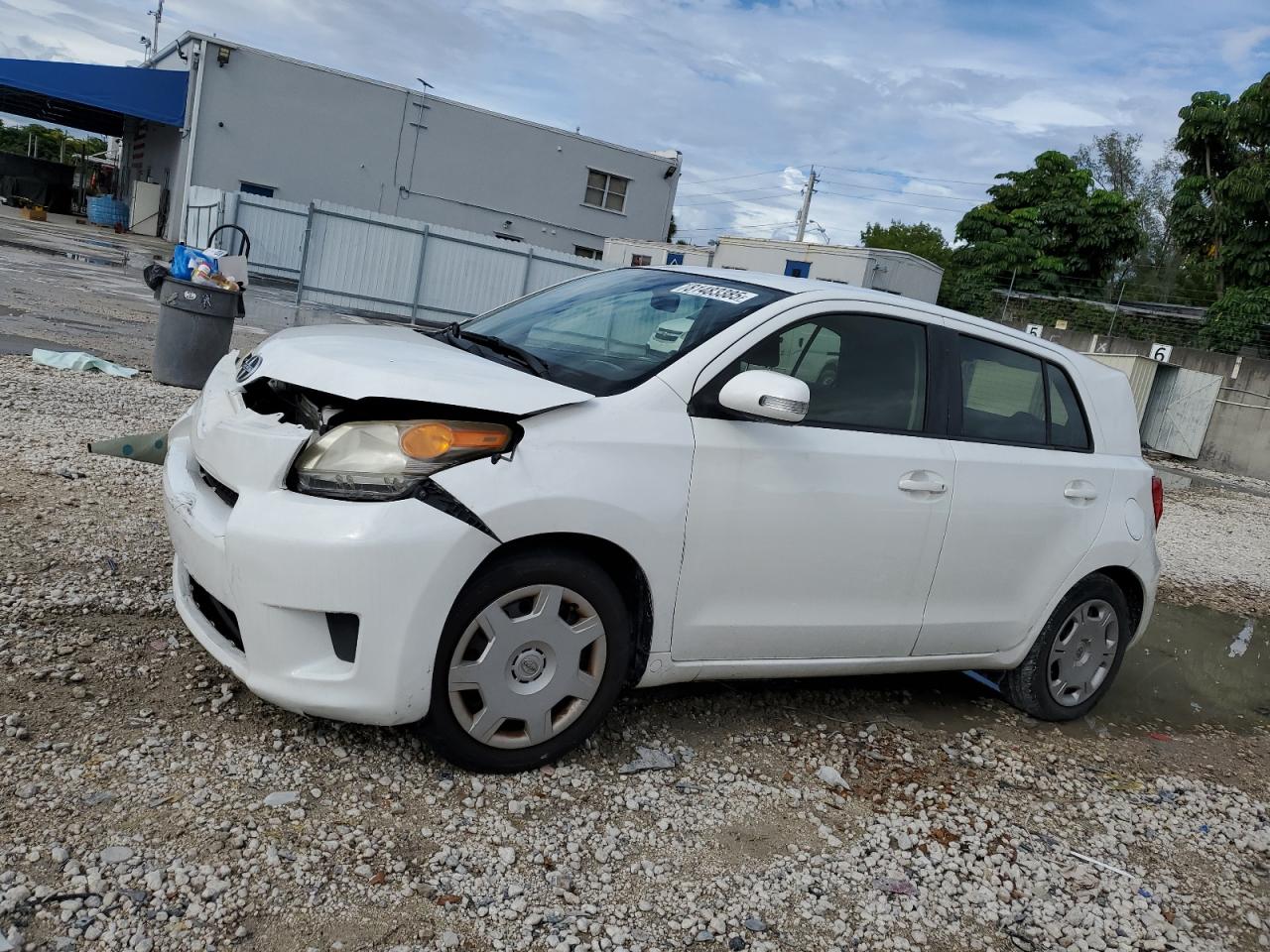 2013 Toyota Scion xd