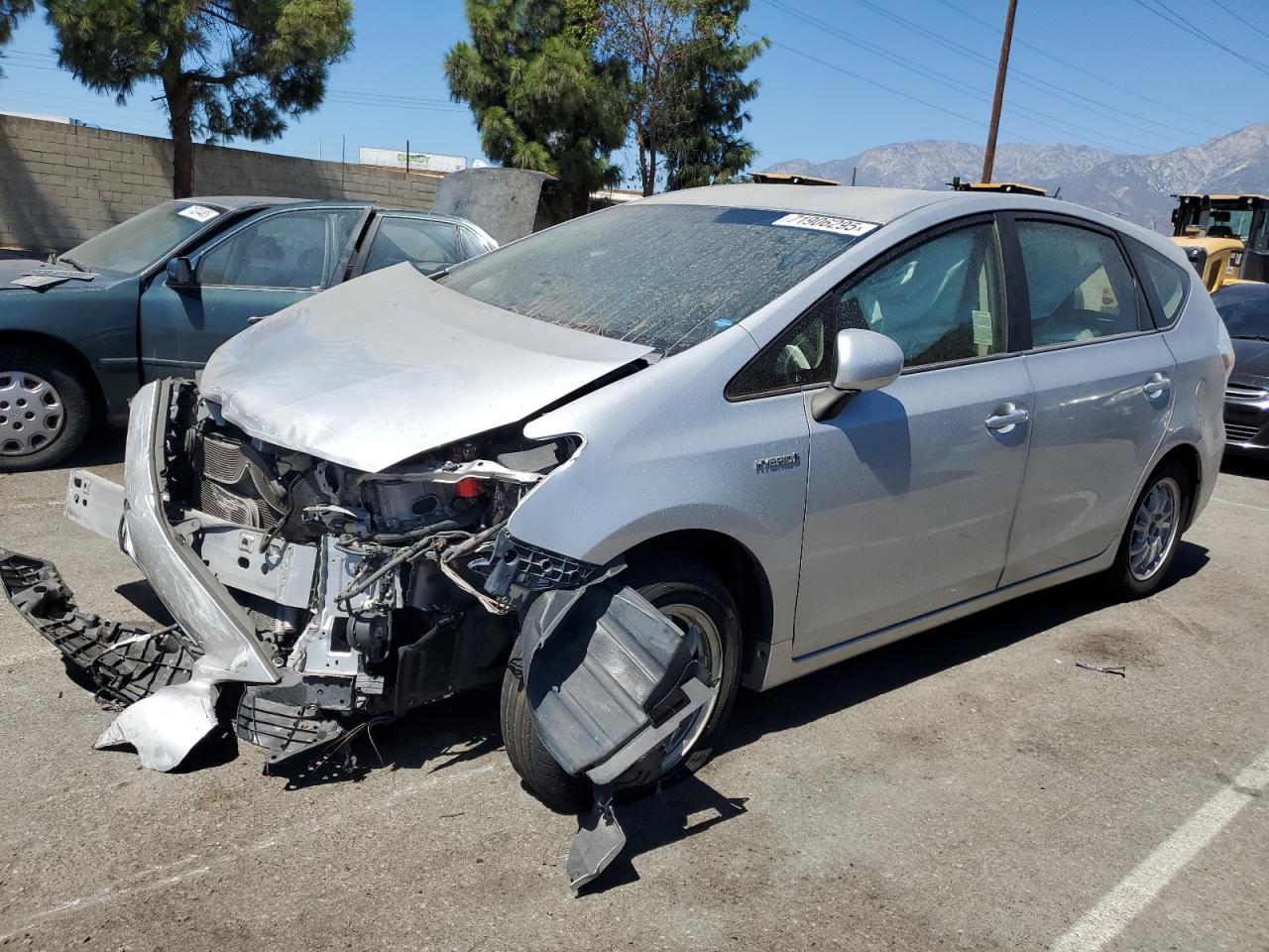 2013 Toyota Prius v