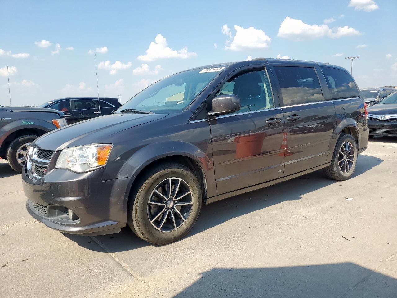 2017 Dodge Grand cara SXT
