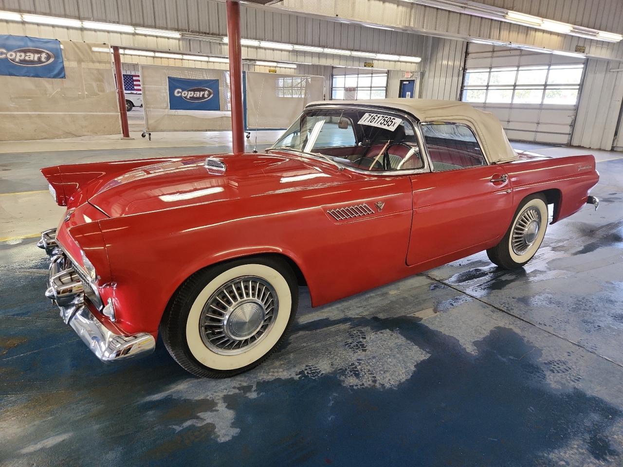 Ford Tbird