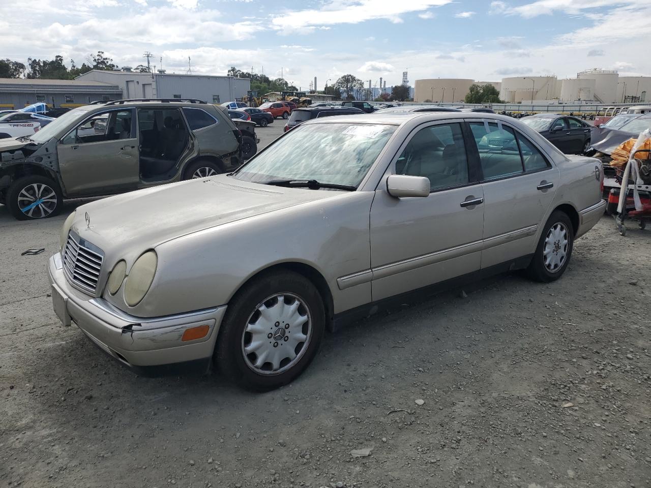 1998 Mercedes-benz E 320 320
