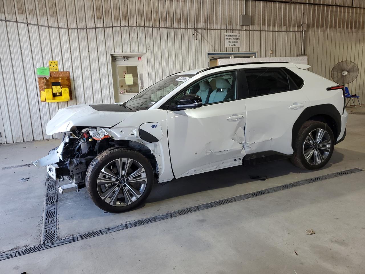 2024 Subaru Solterra p PREMIUM
