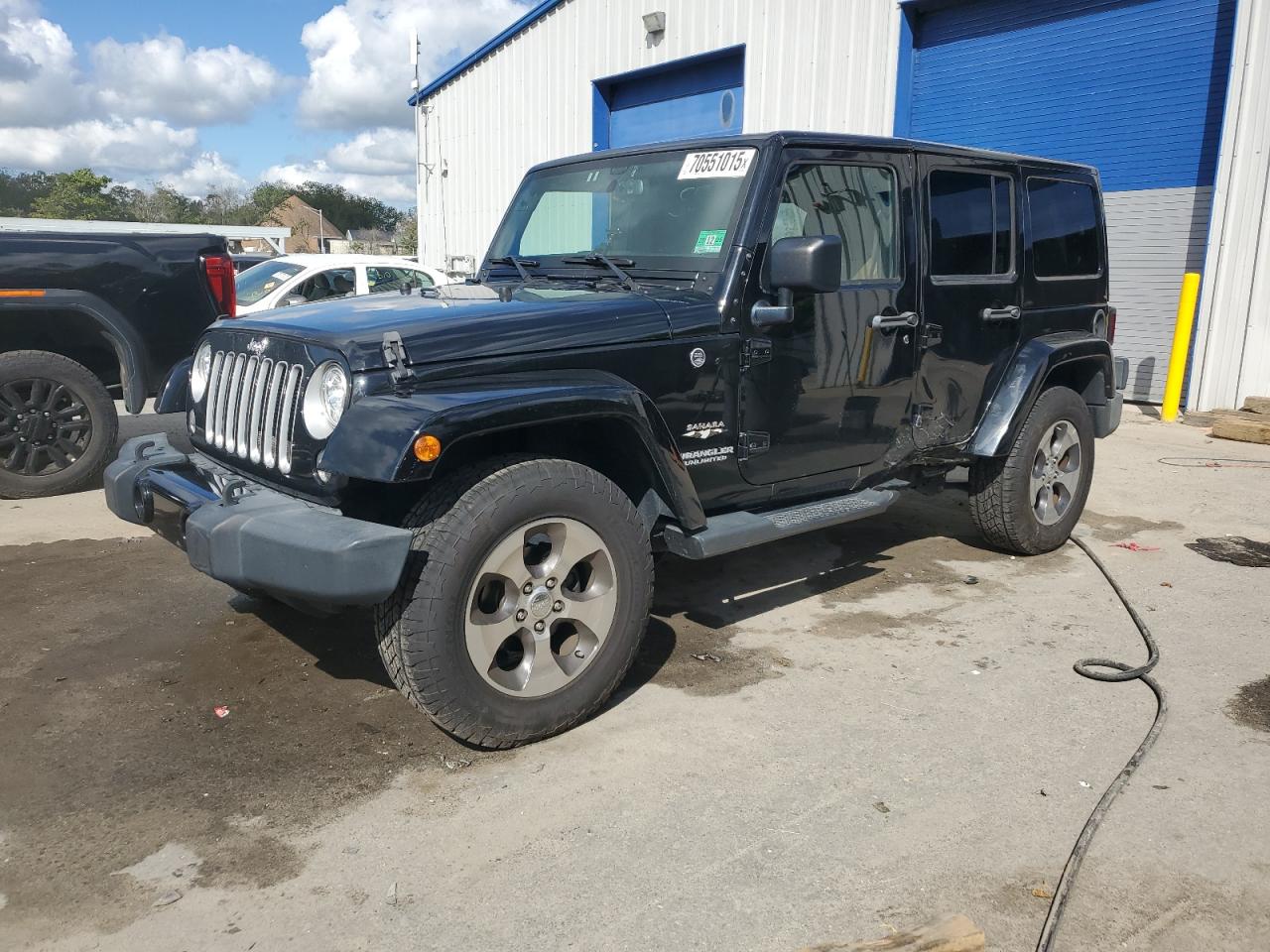 2017 Jeep Wrangler unlimited Sahara