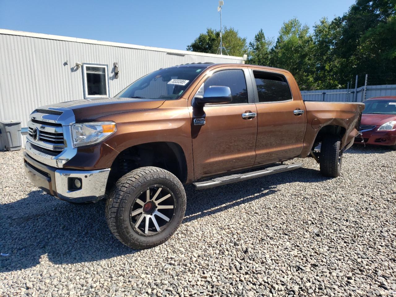 Toyota Tundra crewmax 1794