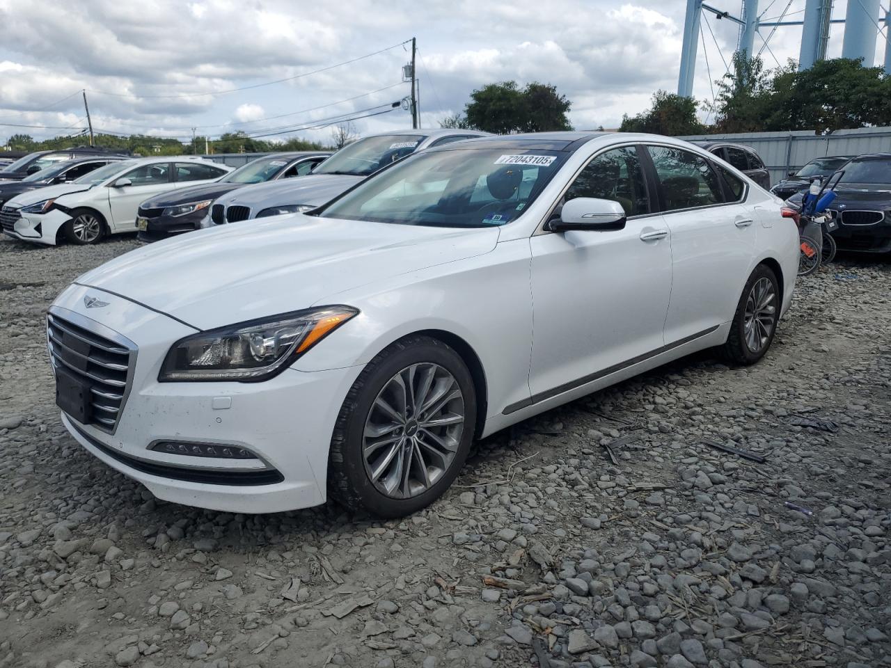 2017 Genesis G80 base BASE