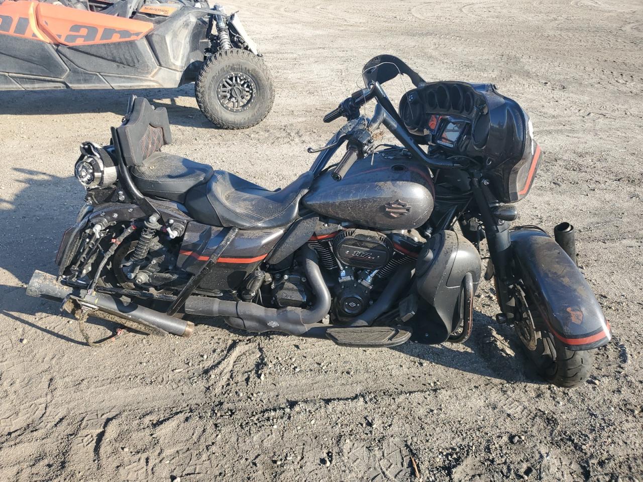2018 Harley-davidson Flhxse Cvo Street Glide