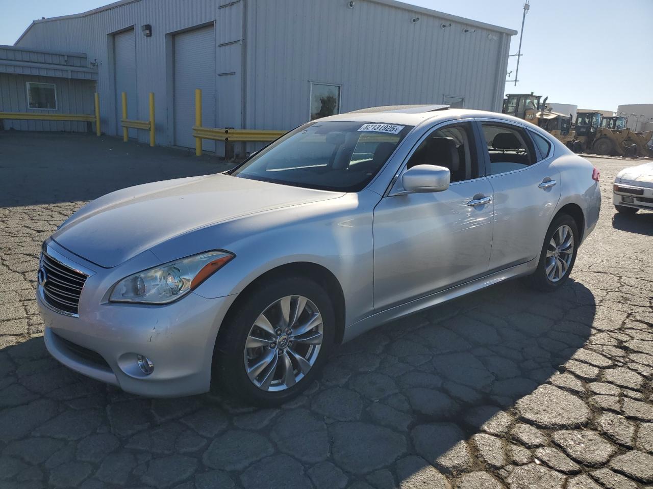 2012 Infiniti M37