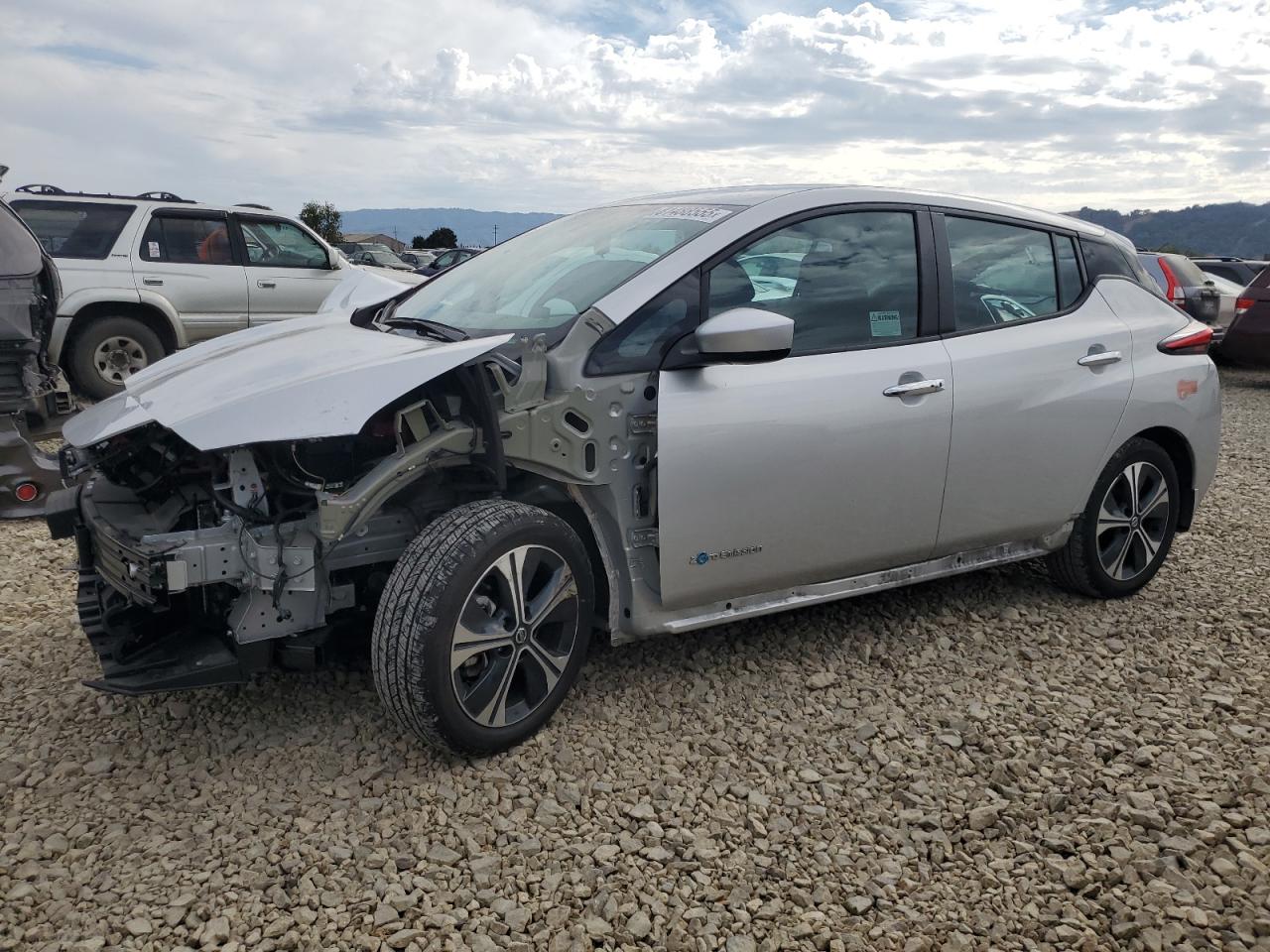 2019 Nissan Leaf s S