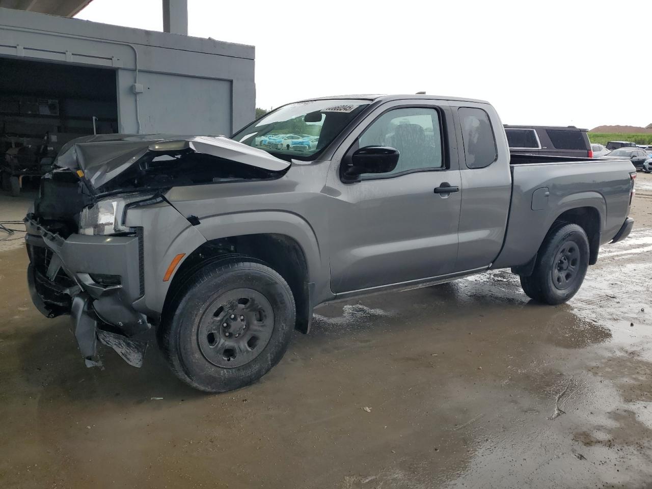 2022 Nissan Frontier s S