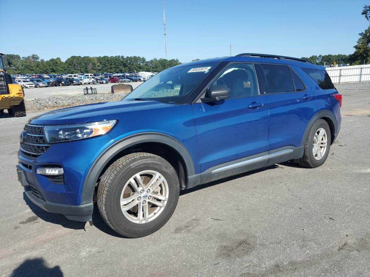 2023 Ford Explorer x XLT