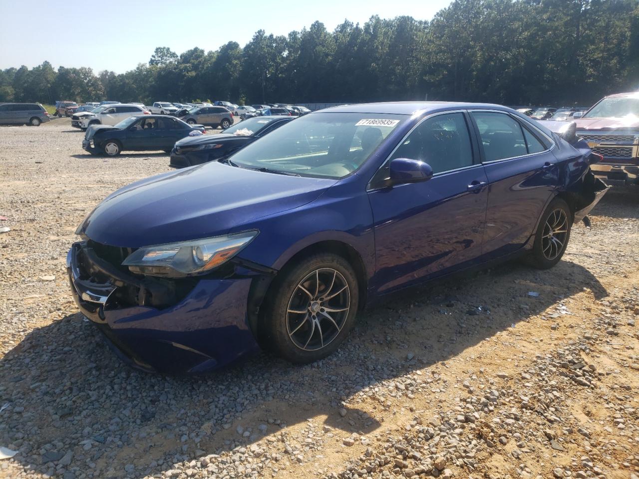 2016 Toyota Camry le LE
