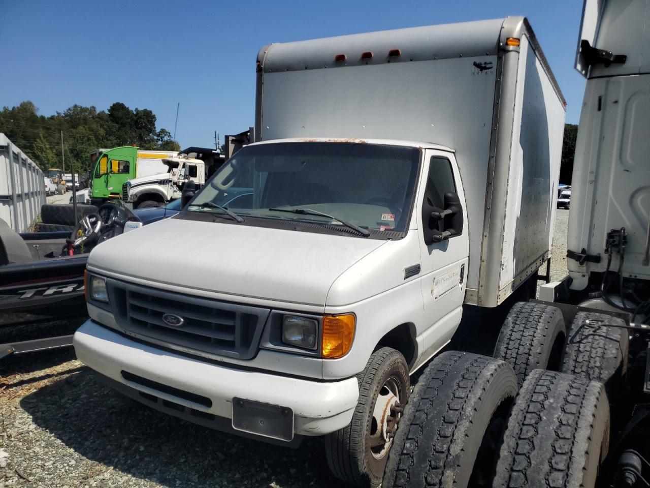2007 Ford Econoline e350 super duty cutaway van