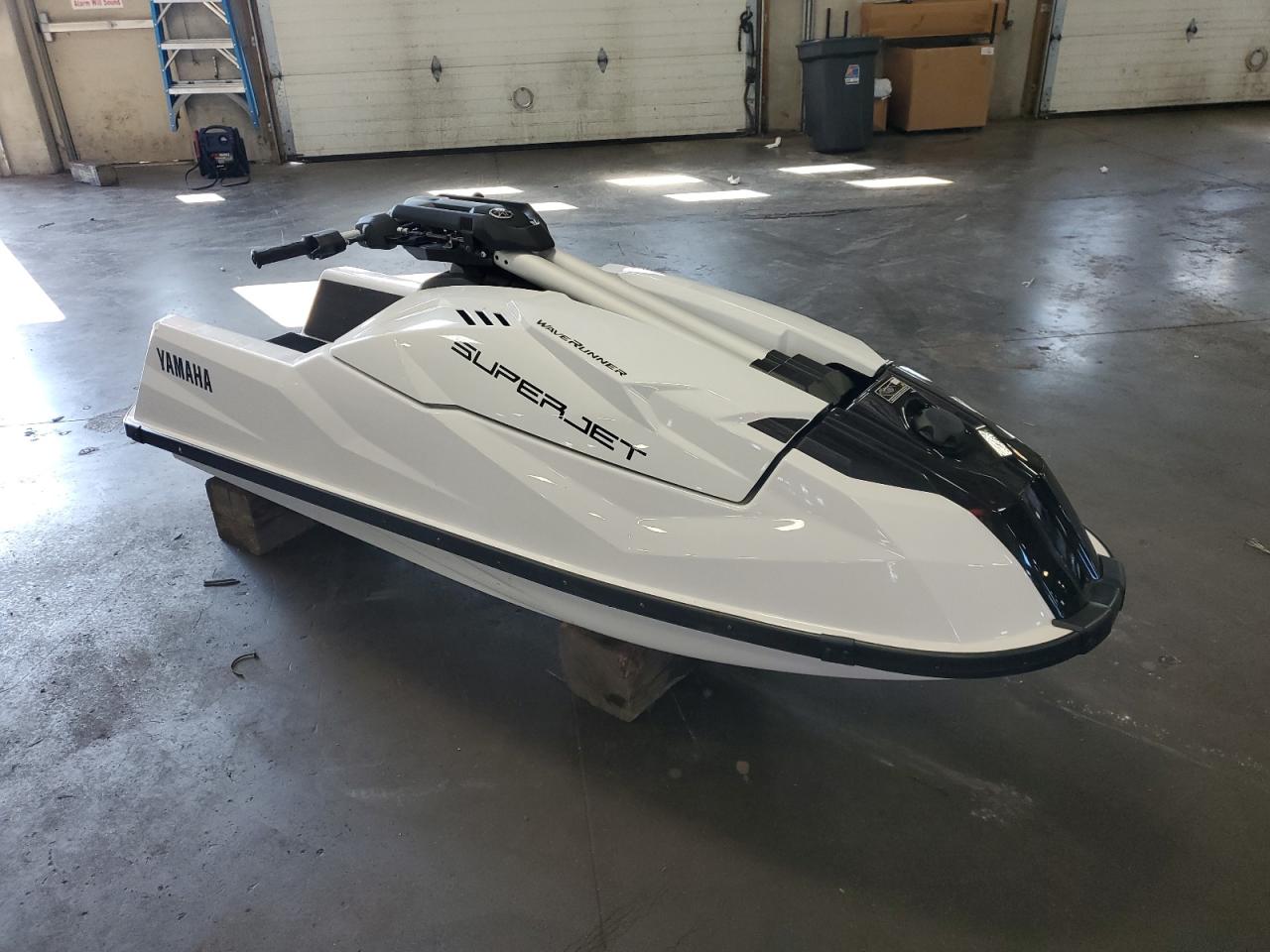 Yamaha Superjet