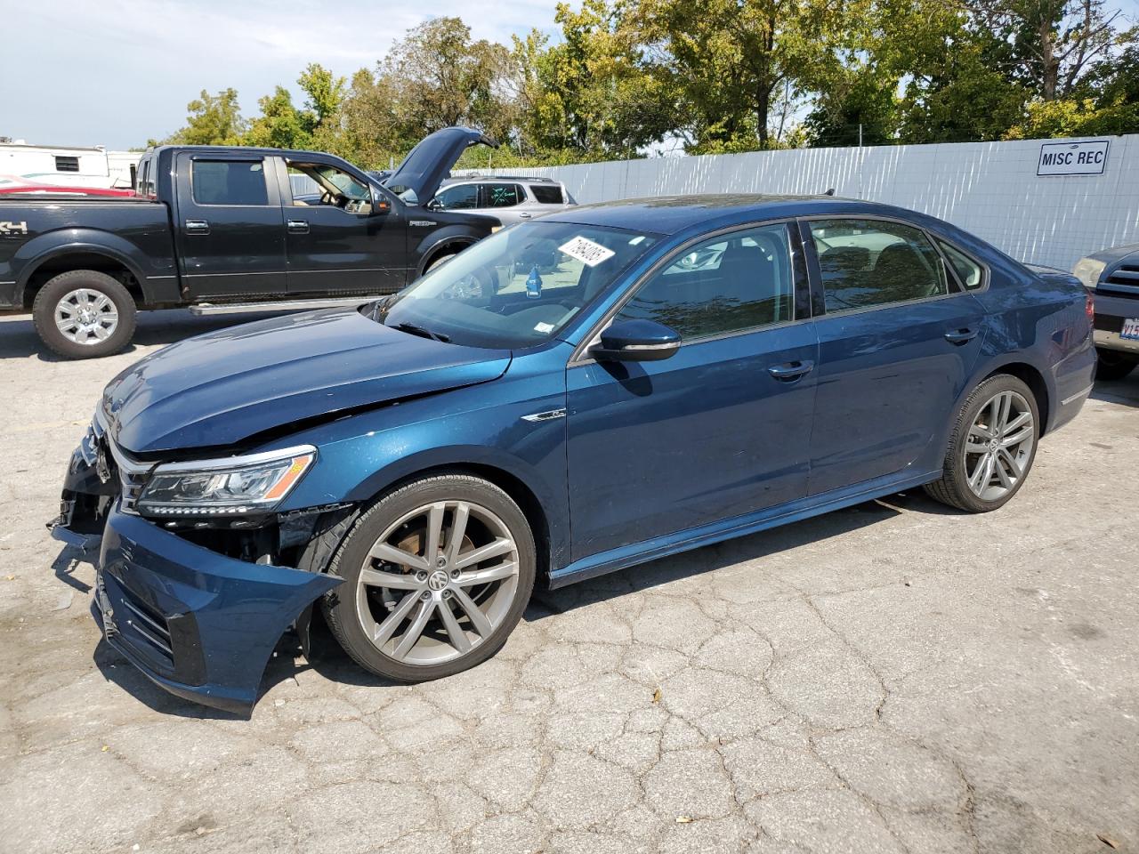 2018 Volkswagen Passat s S