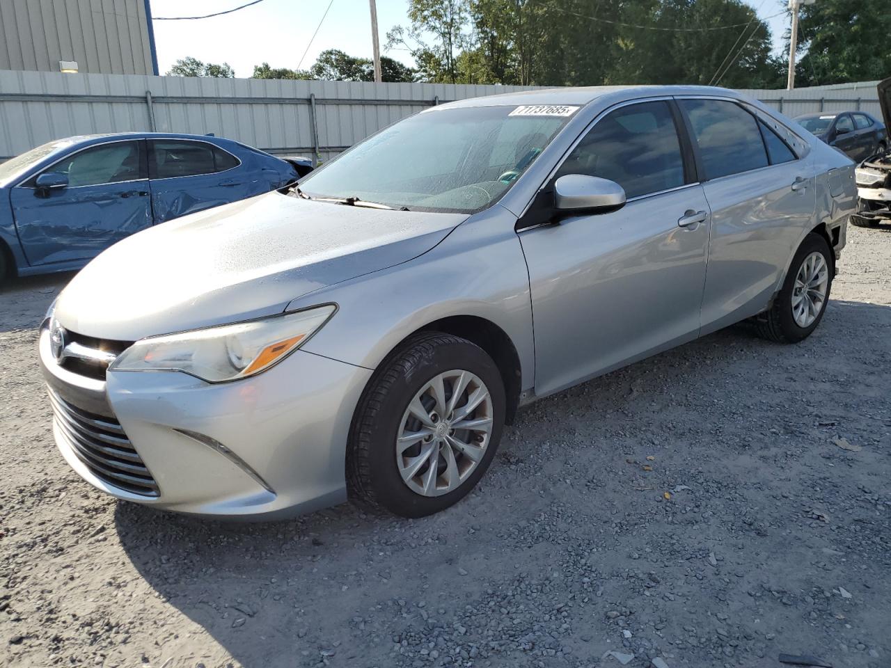 2015 Toyota Camry le LE