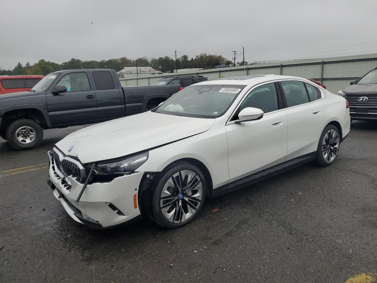 2025 BMW i5