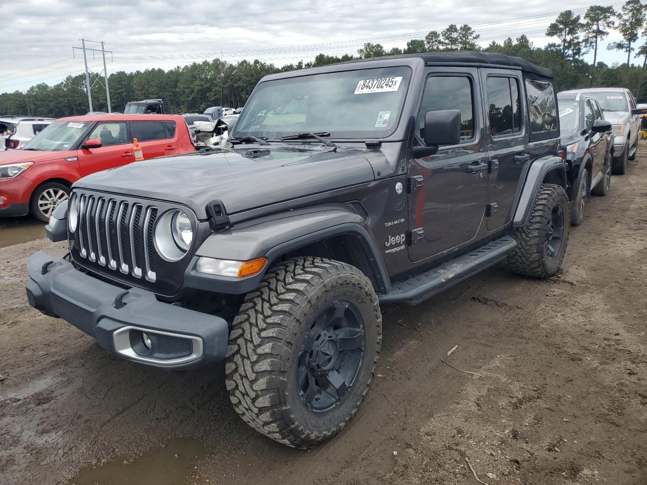 2018 Jeep Wrangler u SAHARA