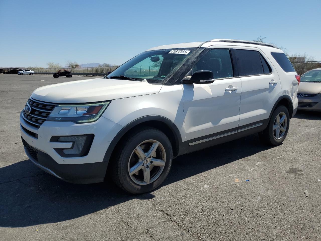 2017 Ford Explorer x XLT