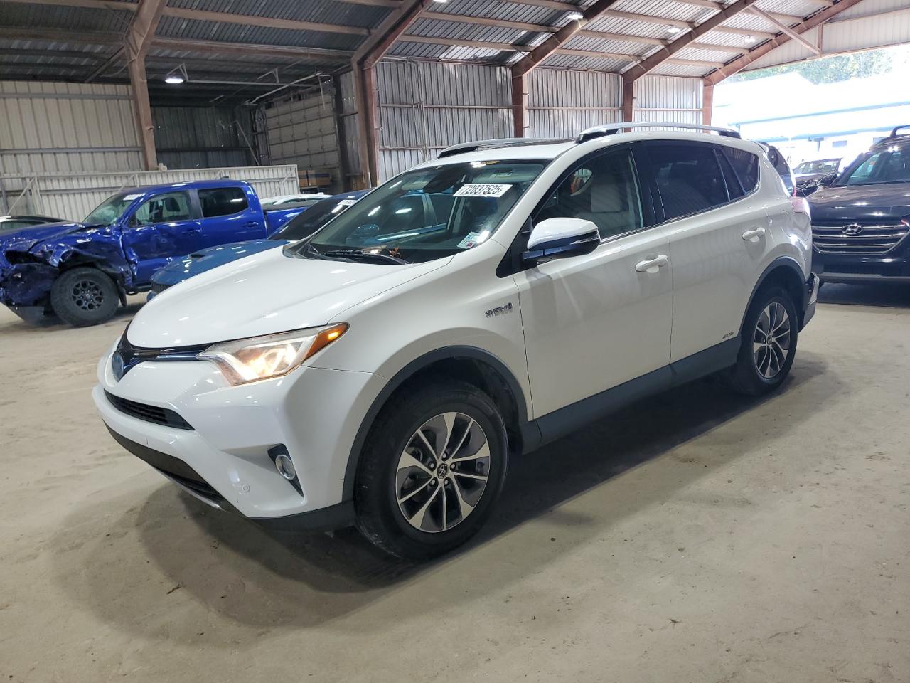 2016 Toyota Rav4 hv xl XLE