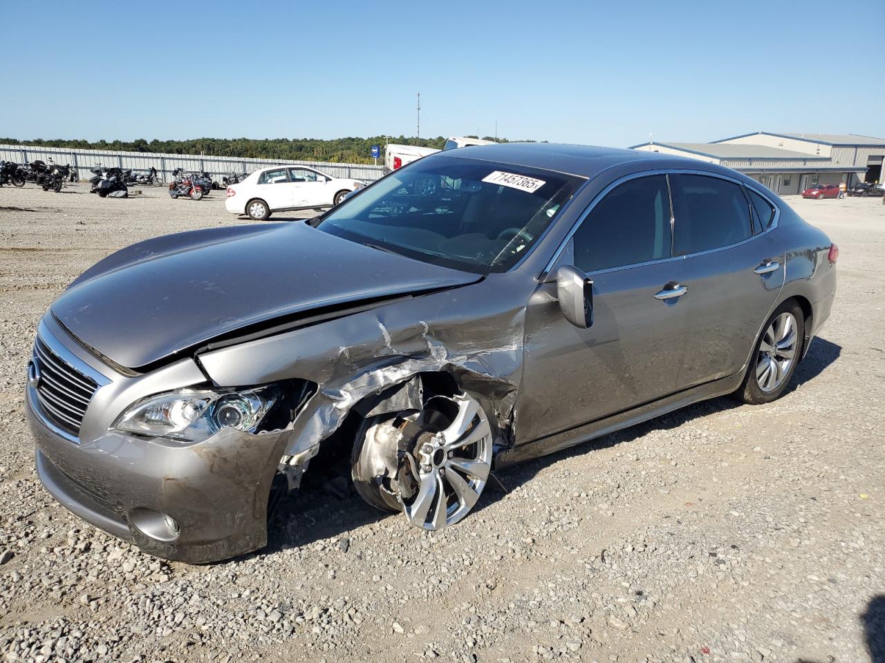 2013 Infiniti M37